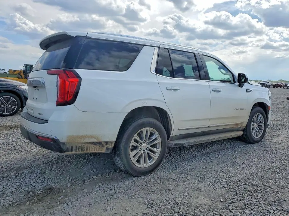 2021 GMC YUKON SLT  