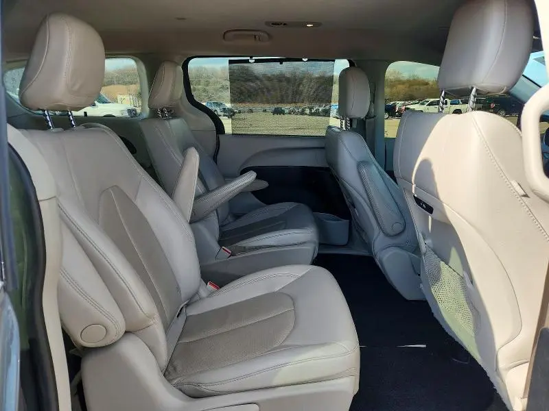 2021 CHRYSLER PACIFICA HYBRID TOURING L  