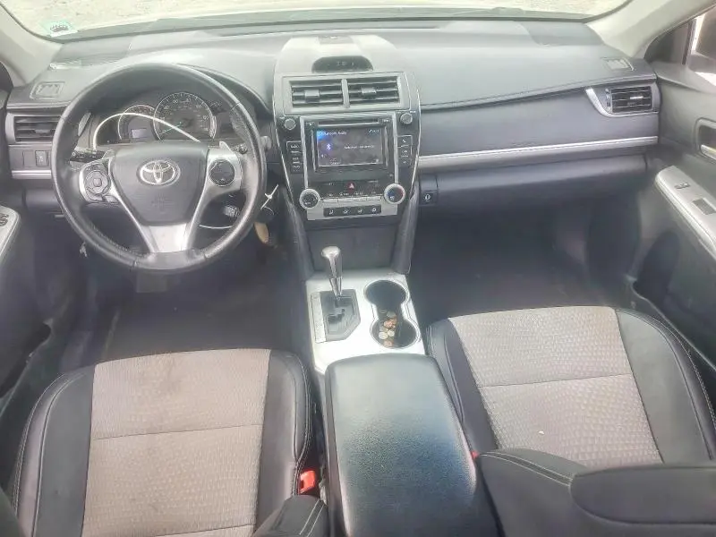 2012 TOYOTA CAMRY SE  