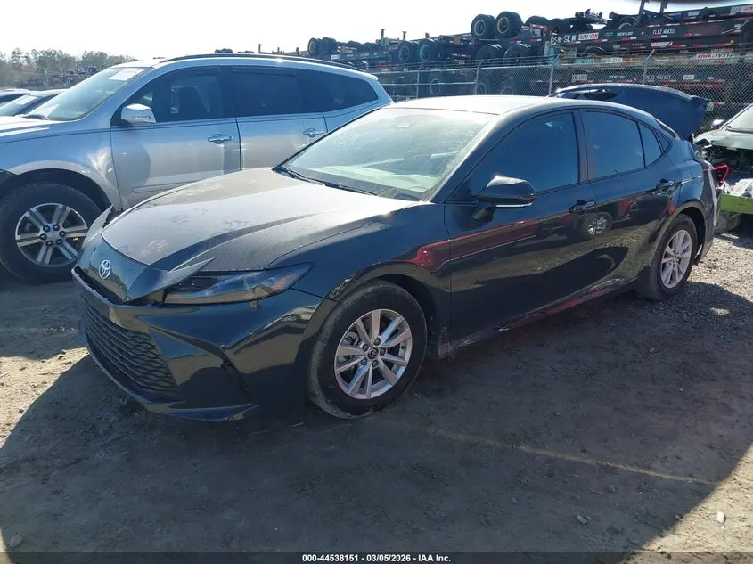 2026 TOYOTA CAMRY LE