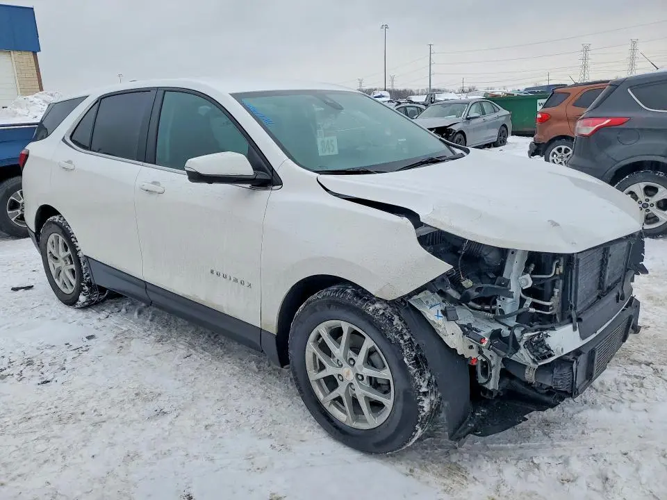 2024 CHEVROLET EQUINOX LT  