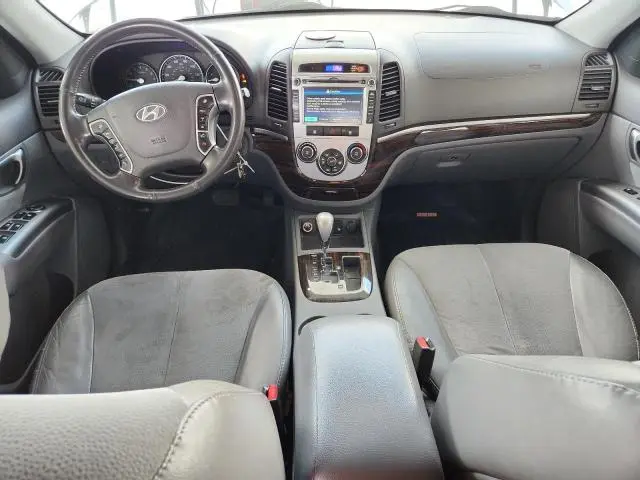 2012 HYUNDAI SANTA FE SE  