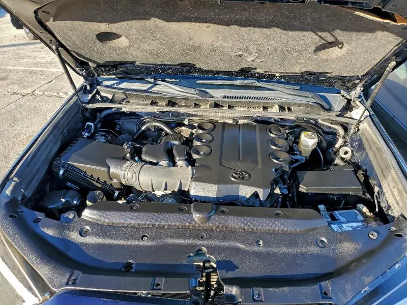 2019 TOYOTA 4RUNNER SR5  