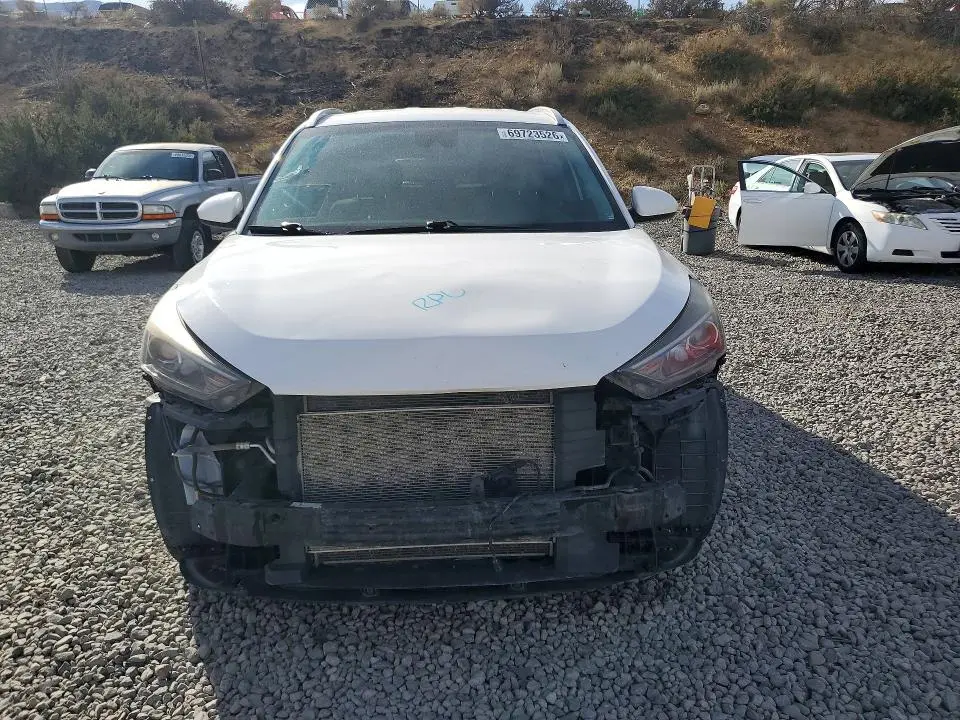 2020 HYUNDAI TUCSON SEL  