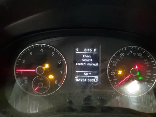 2015 VOLKSWAGEN PASSAT SE  