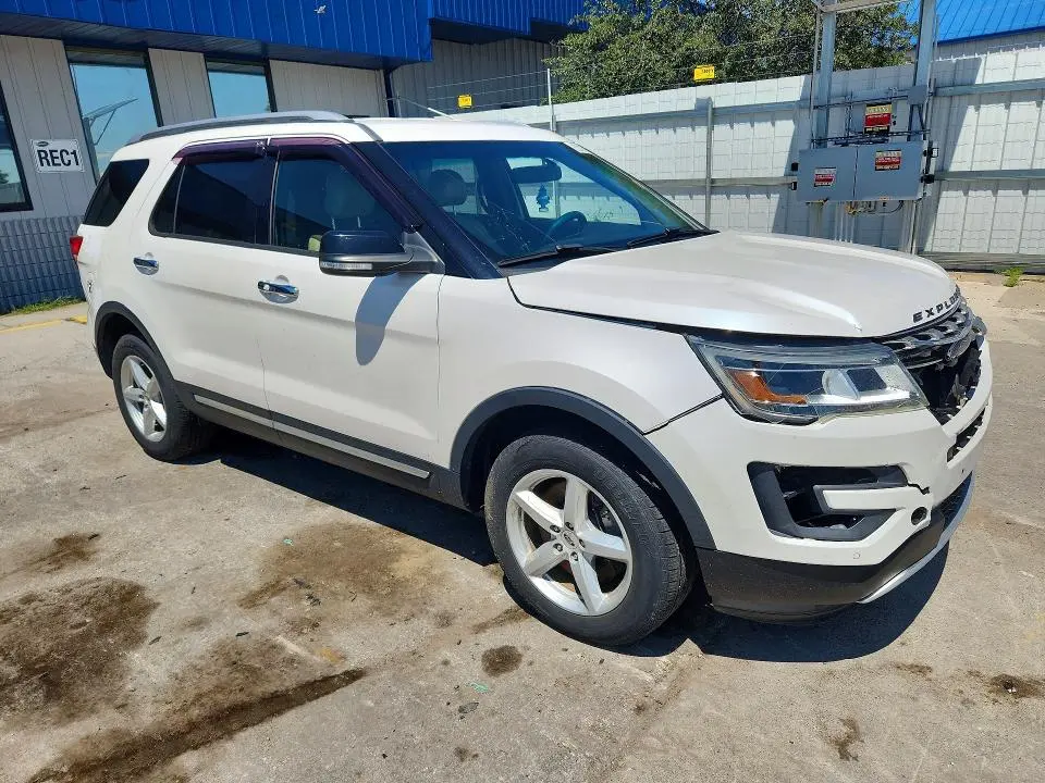 2016 FORD EXPLORER XLT  