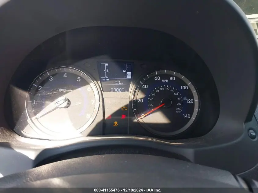 2015 HYUNDAI ACCENT GLS