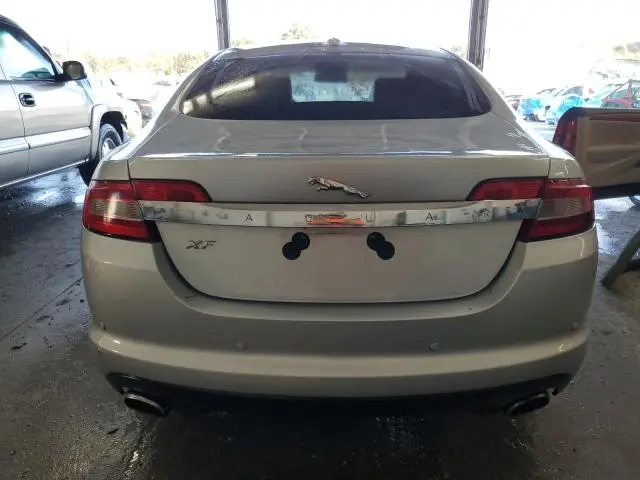2011 JAGUAR XF   