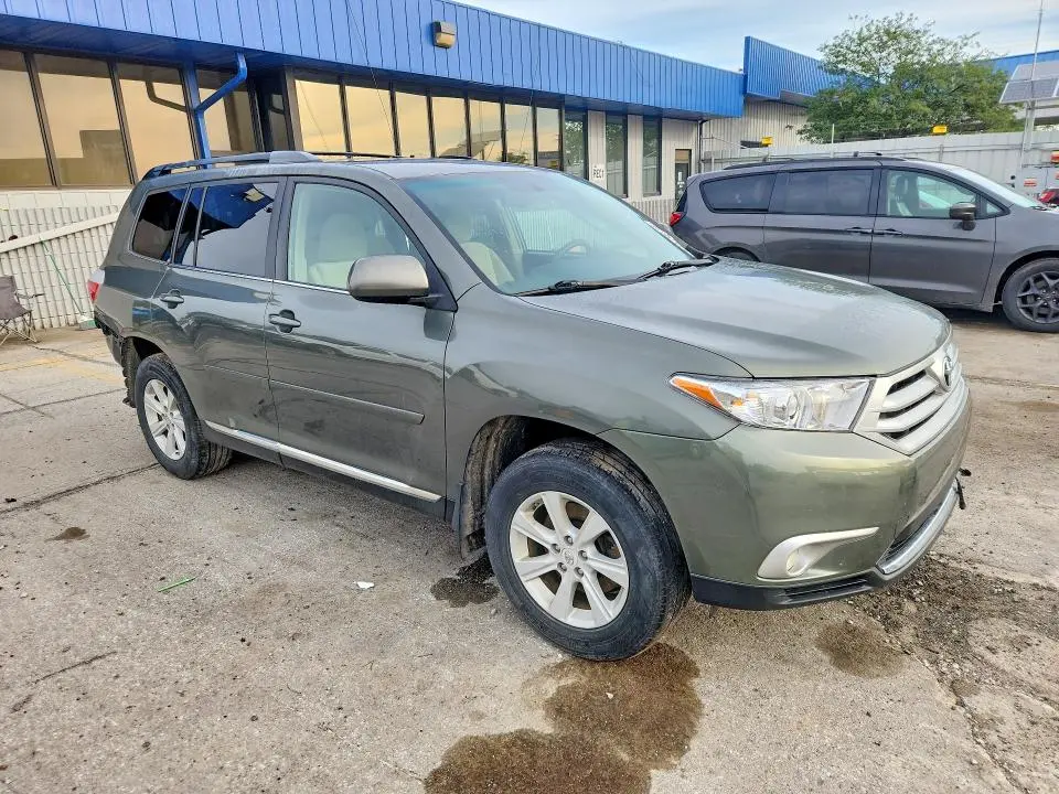 2012 TOYOTA HIGHLANDER BASE  