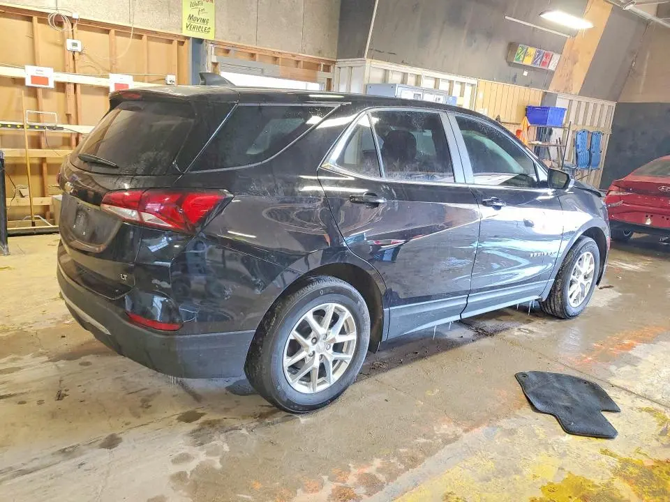 2022 CHEVROLET EQUINOX LT  