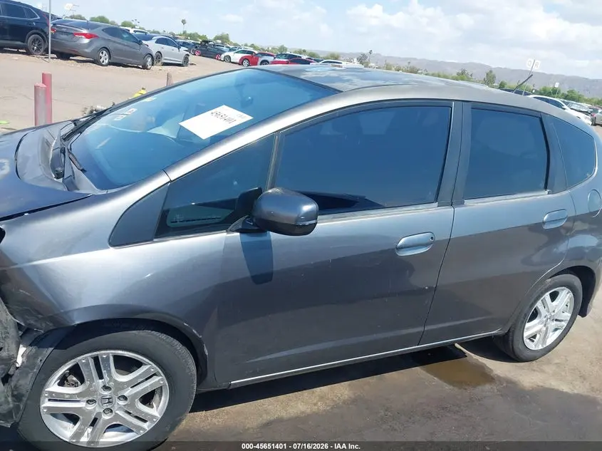 2012 HONDA FIT  