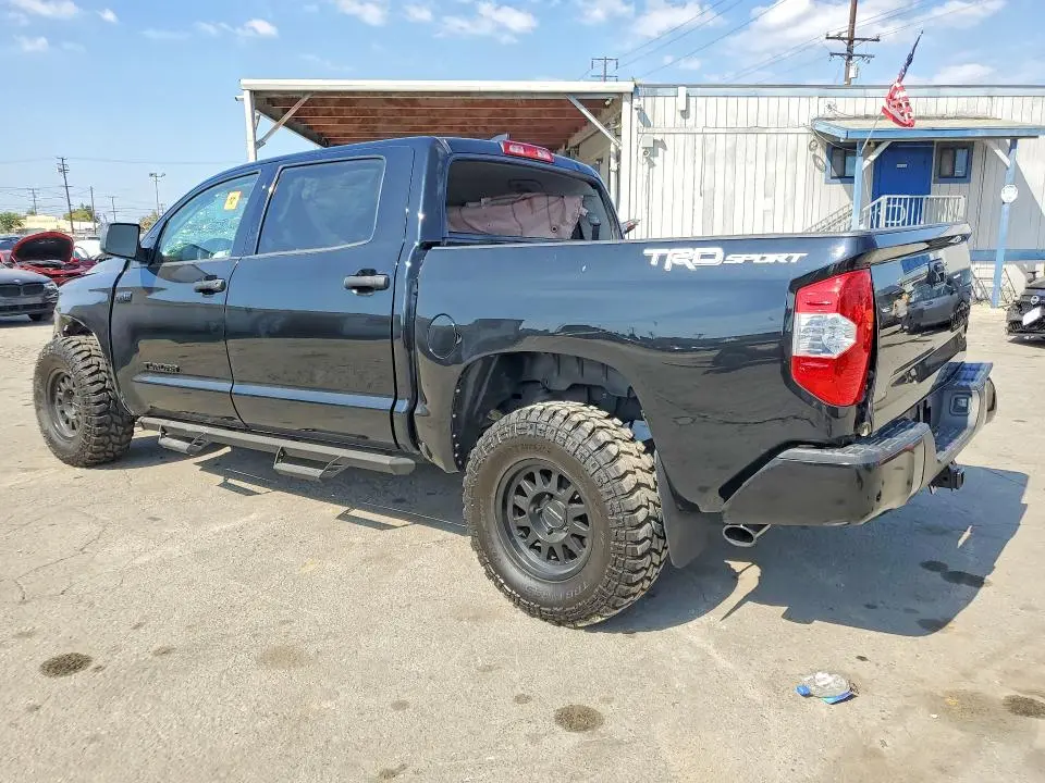 2021 TOYOTA TUNDRA CREWMAX SR5  