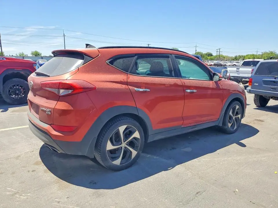 2016 HYUNDAI TUCSON LIMITED  