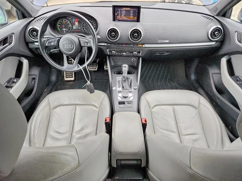 2018 AUDI A3 E-TRON PREMIUM  