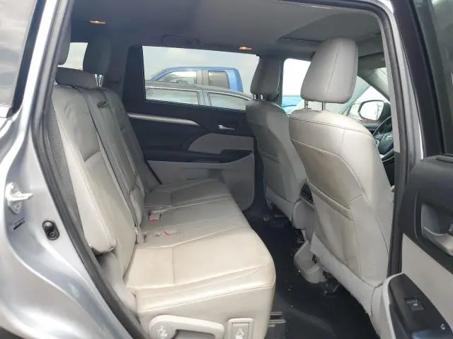 2014 TOYOTA HIGHLANDER XLE  