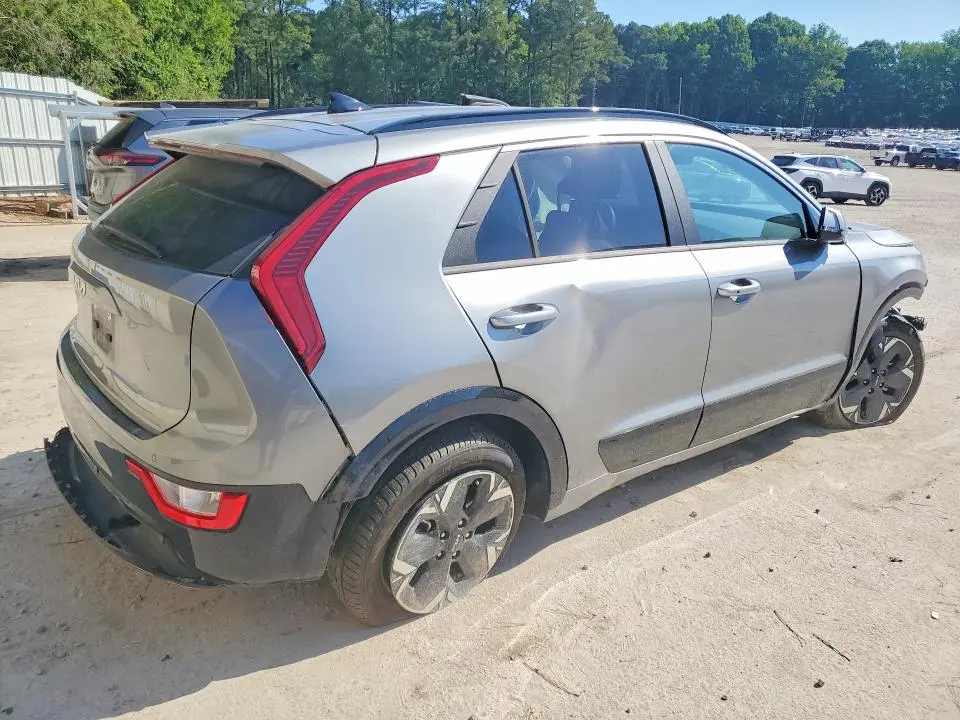 2023 KIA NIRO WIND  