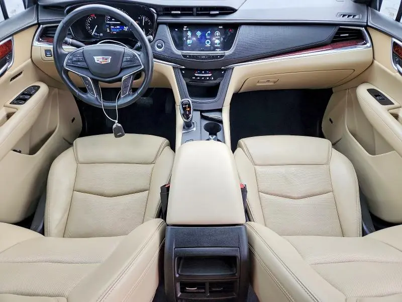 2019 CADILLAC XT5 LUXURY  