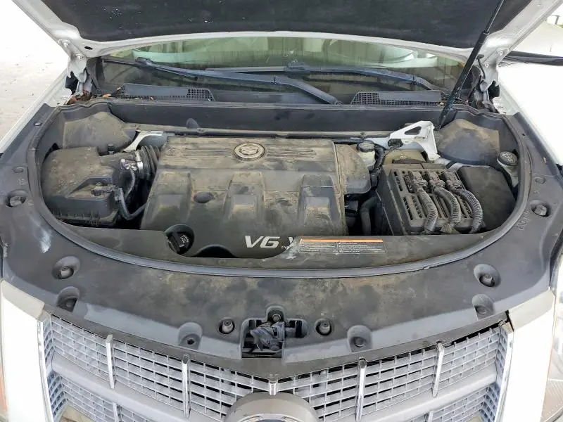 2011 CADILLAC SRX LUXURY COLLECTION  