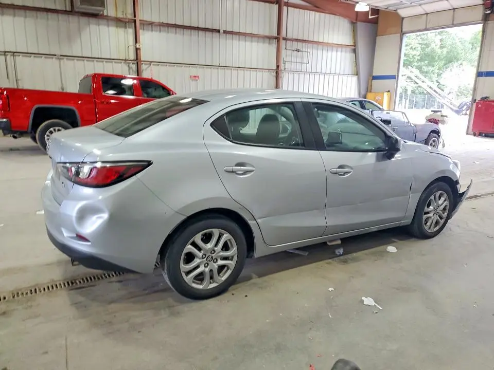 2017 TOYOTA YARIS IA BASE  