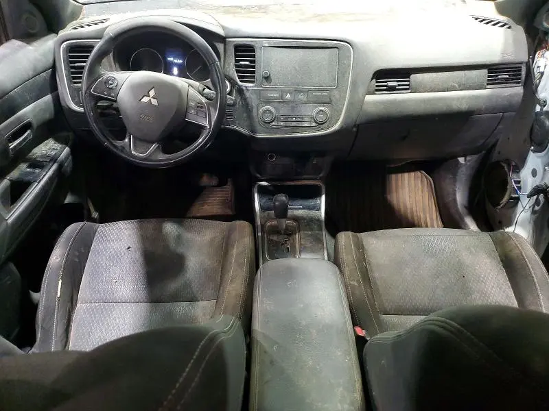 2018 MITSUBISHI OUTLANDER SE  