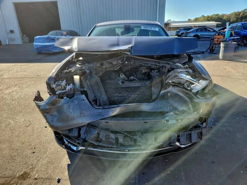 2020 CHRYSLER 300 LIMITED  