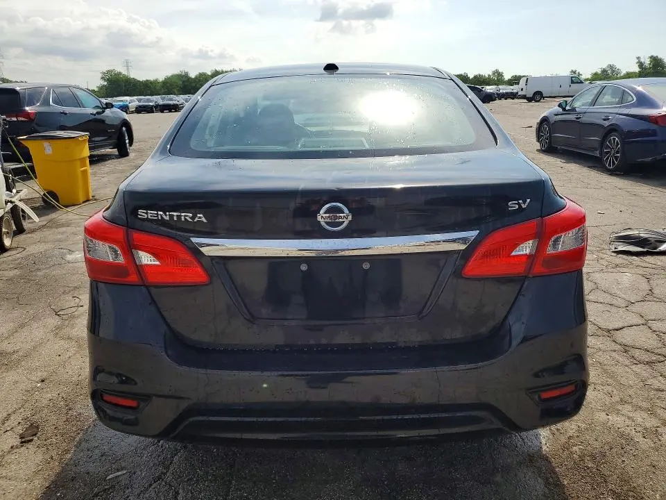 2018 NISSAN SENTRA SV  
