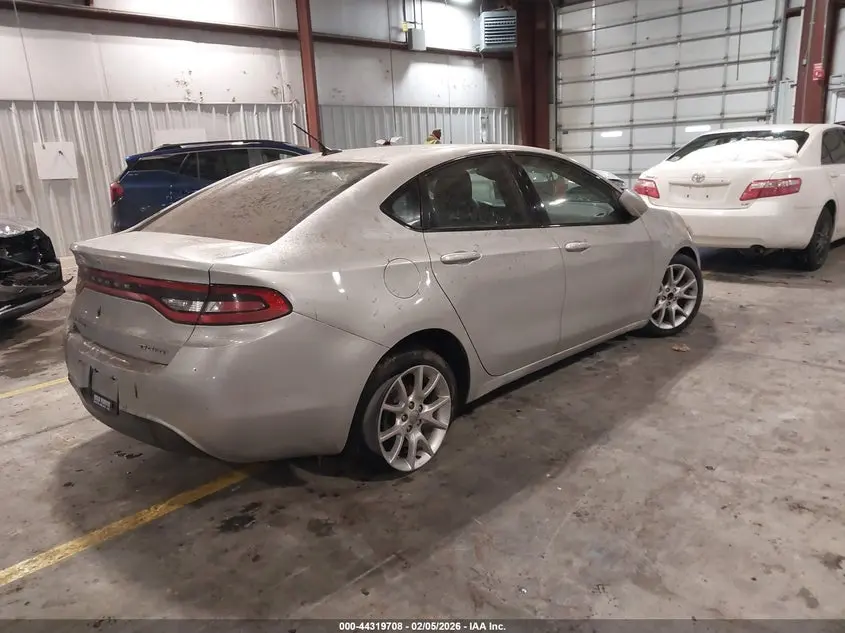 2013 DODGE DART SXT