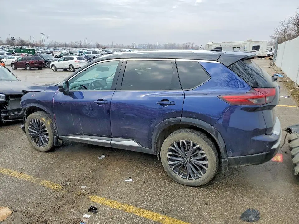 2024 NISSAN ROGUE PLATINUM  