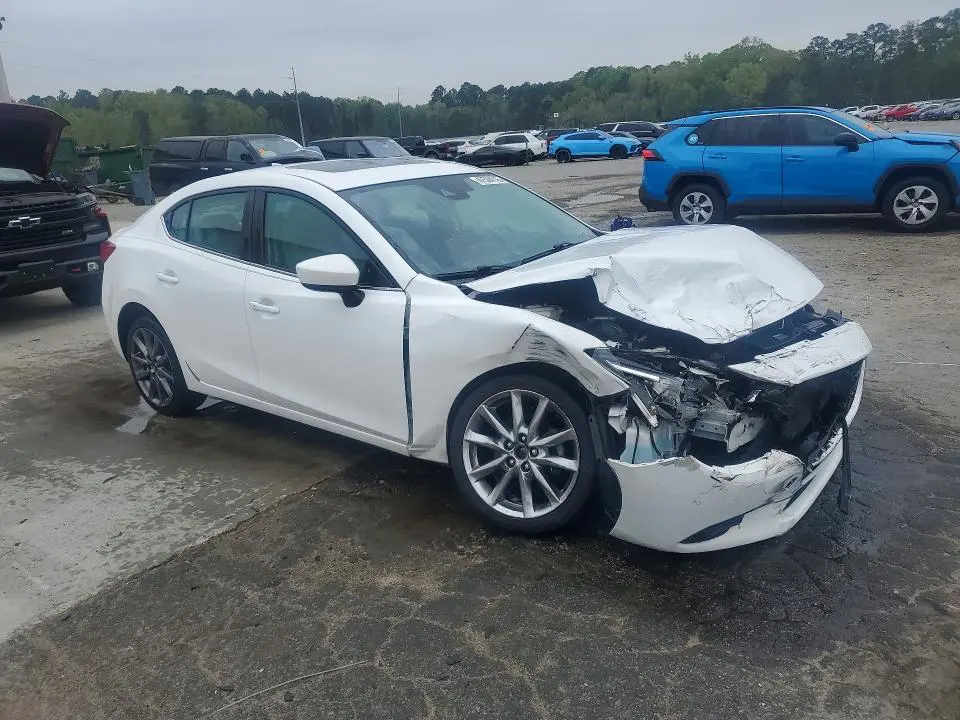 2018 MAZDA 3 GRAND TOURING  