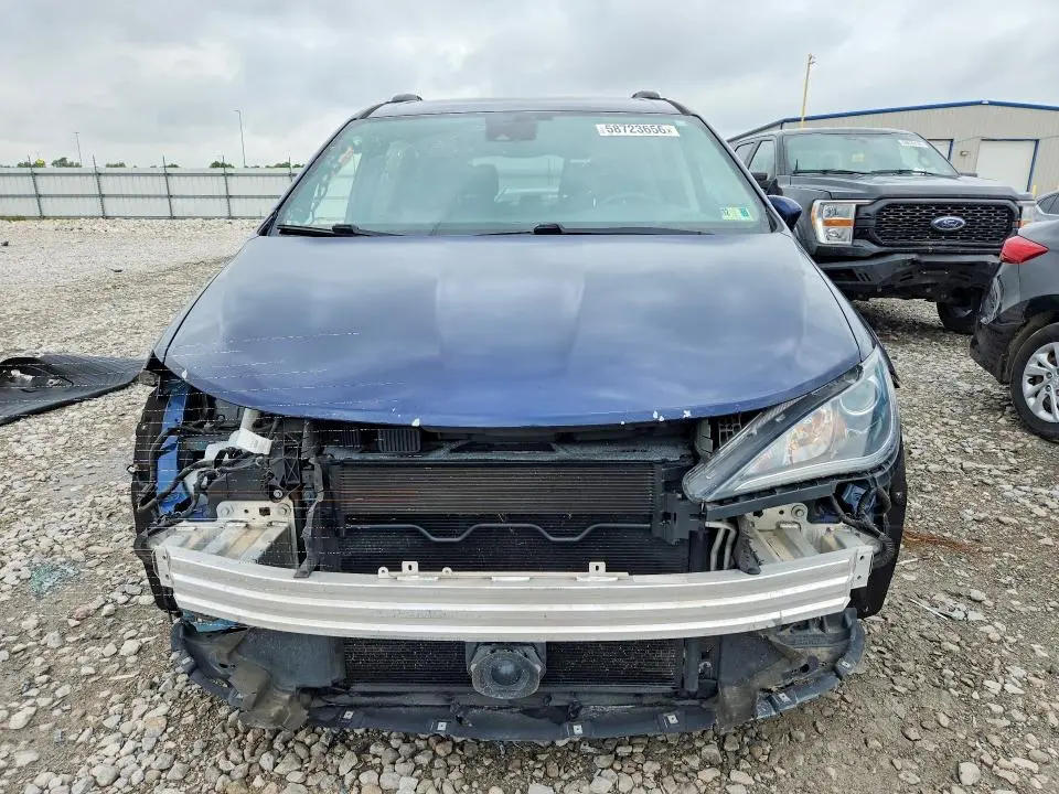 2017 CHRYSLER PACIFICA TOURING L PLUS  