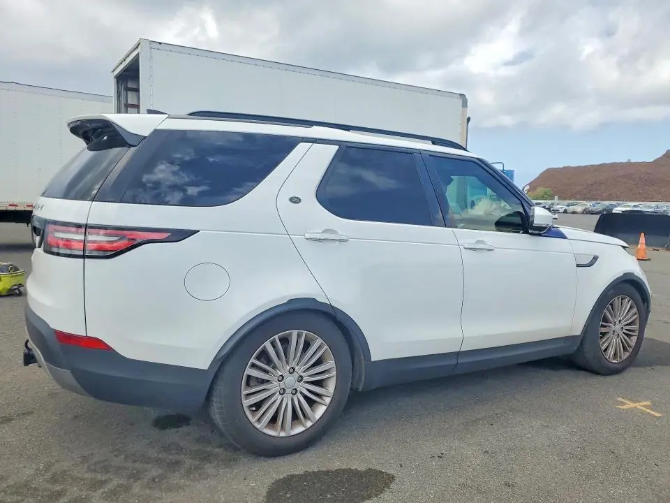2017 LAND ROVER DISCOVERY HSE LUXURY  