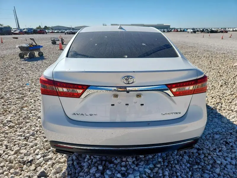 2016 TOYOTA AVALON XLE  