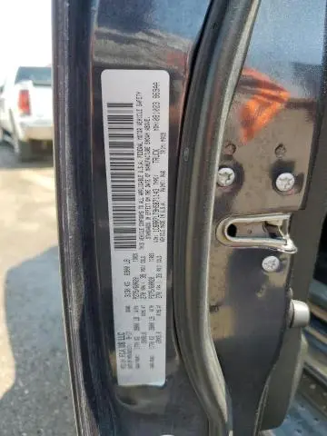 2017 RAM 1500 SLT  