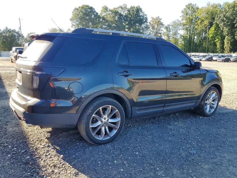 2011 FORD EXPLORER LIMITED  