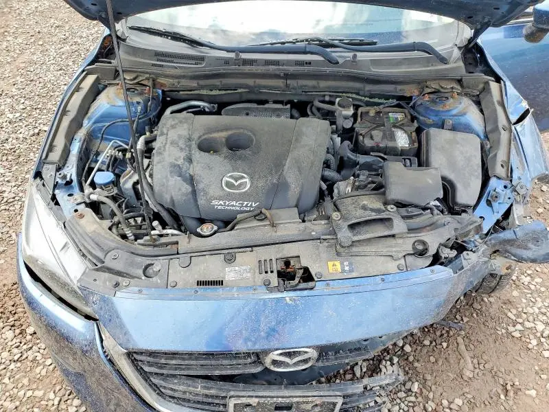 2018 MAZDA 3 TOURING  