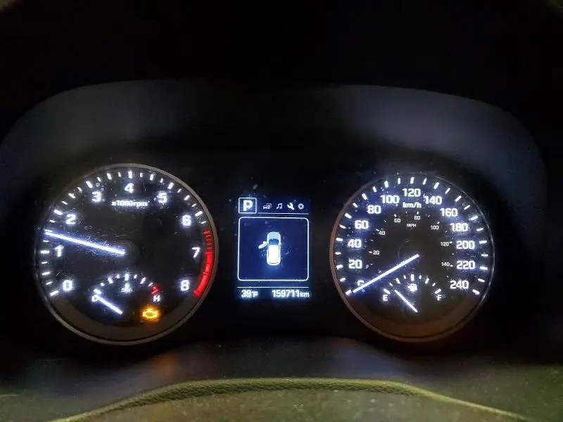 2017 HYUNDAI TUCSON SE  