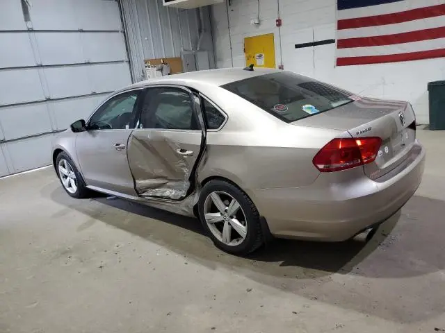 2015 VOLKSWAGEN PASSAT S  