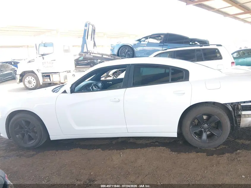2013 DODGE CHARGER SE