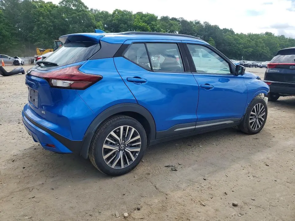 2021 NISSAN KICKS SR  