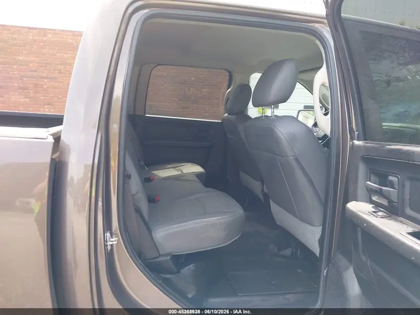 2019 RAM 1500 CLASSIC TRADESMAN  4X2 5'7 BOX