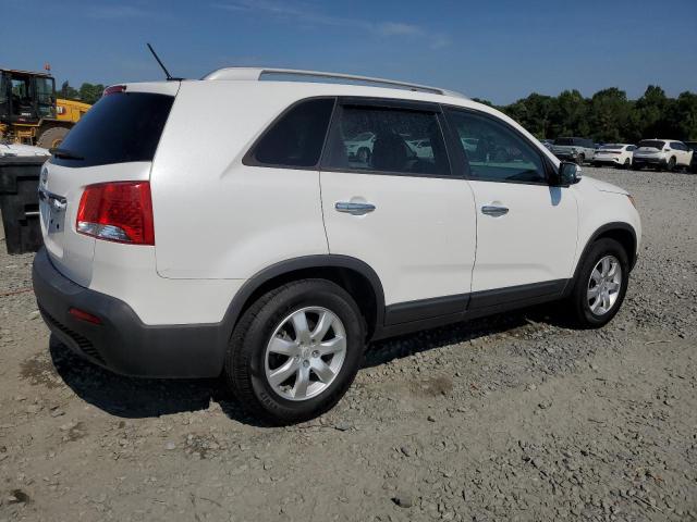 2011 KIA SORENTO BASE