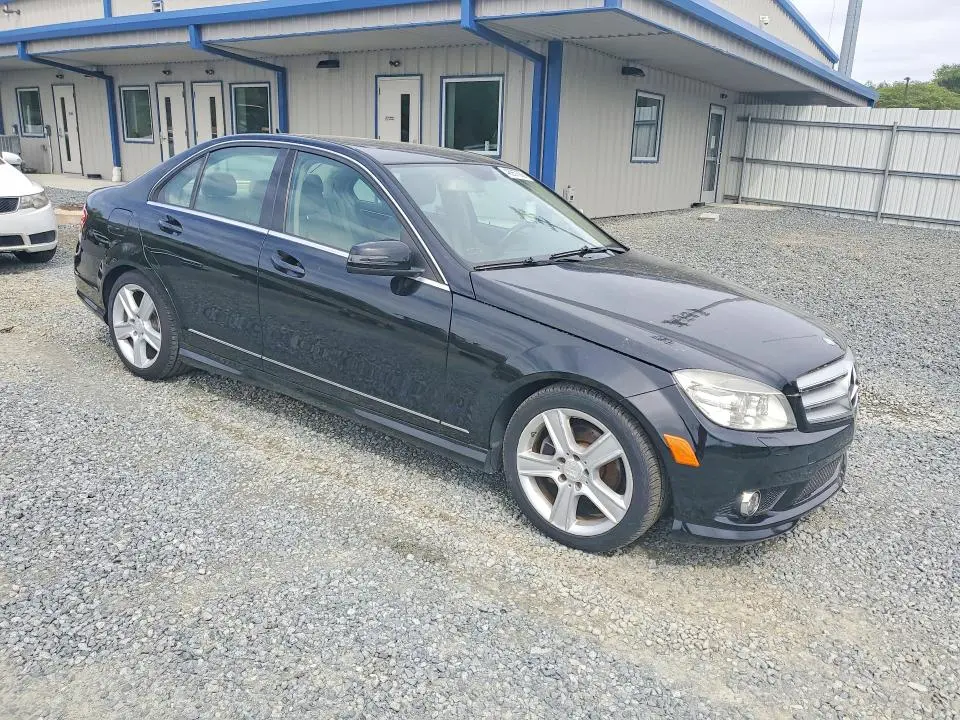 2010 MERCEDES-BENZ C300   
