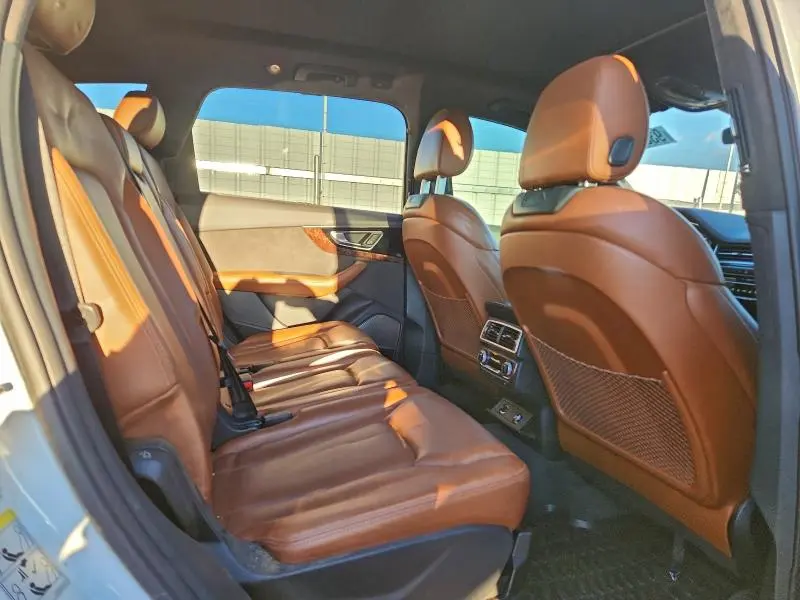 2017 AUDI Q7 PRESTIGE  