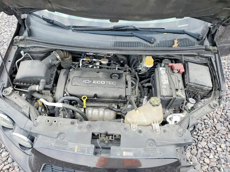 2014 CHEVROLET SONIC LT  