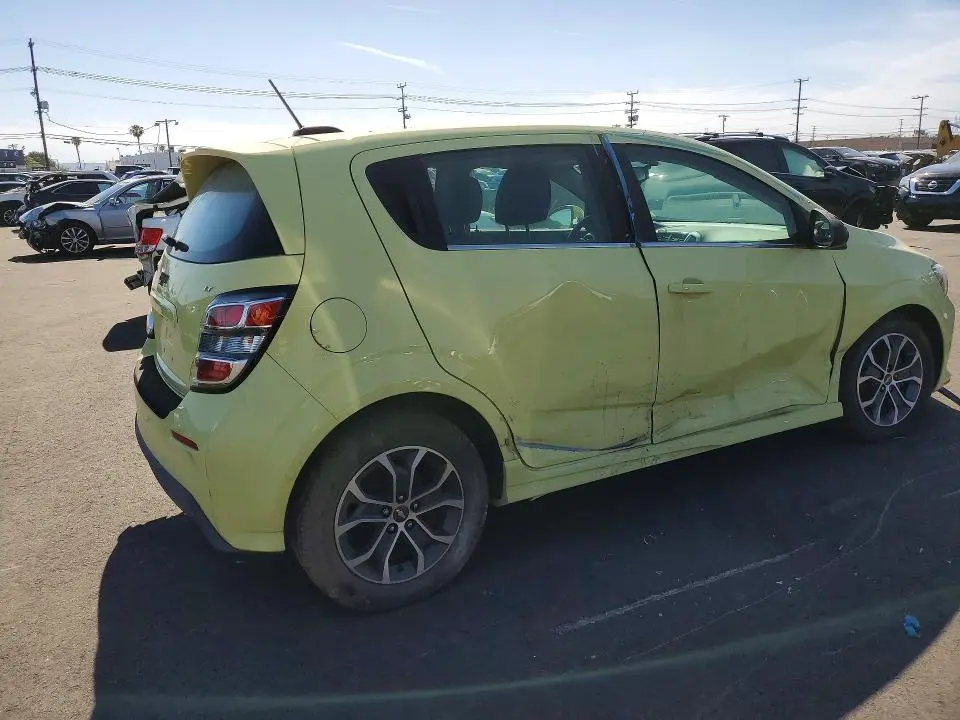 2017 CHEVROLET SONIC LT  