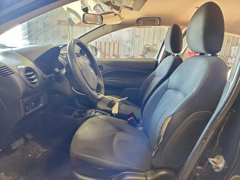 2015 MITSUBISHI MIRAGE DE  