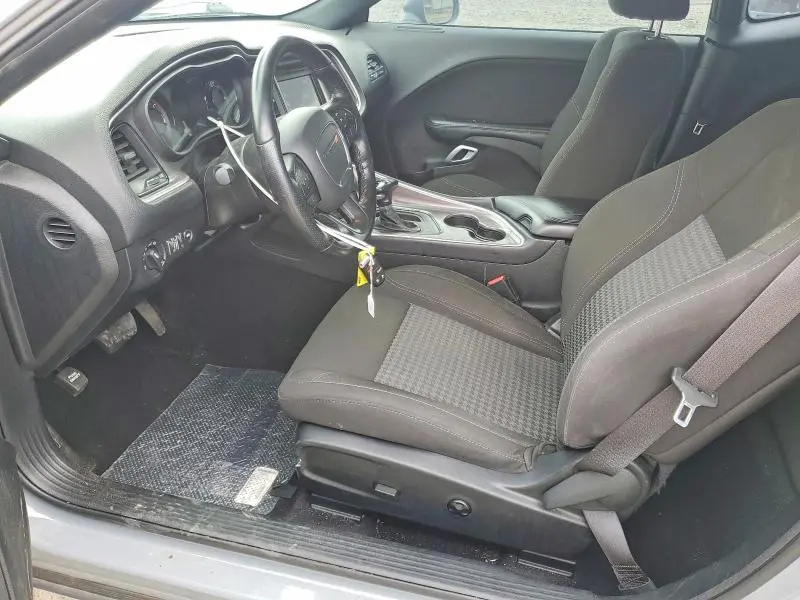 2021 DODGE CHALLENGER SXT  