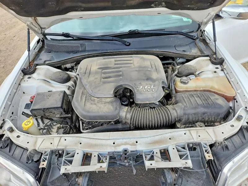 2018 CHRYSLER 300 LIMITED  
