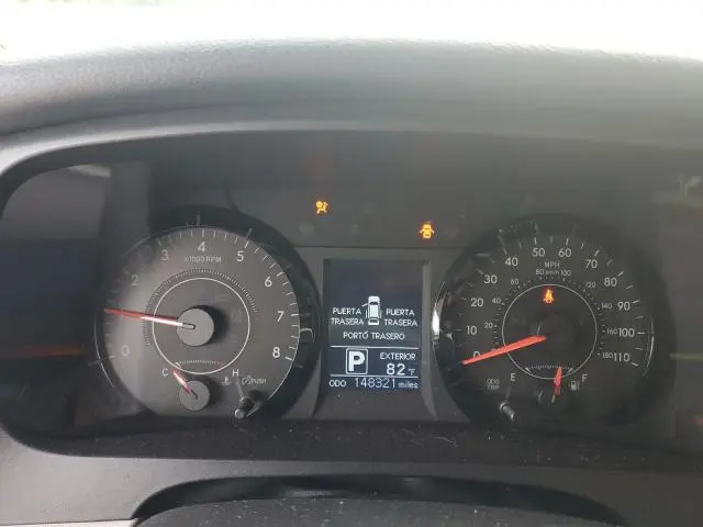 2017 TOYOTA SIENNA   