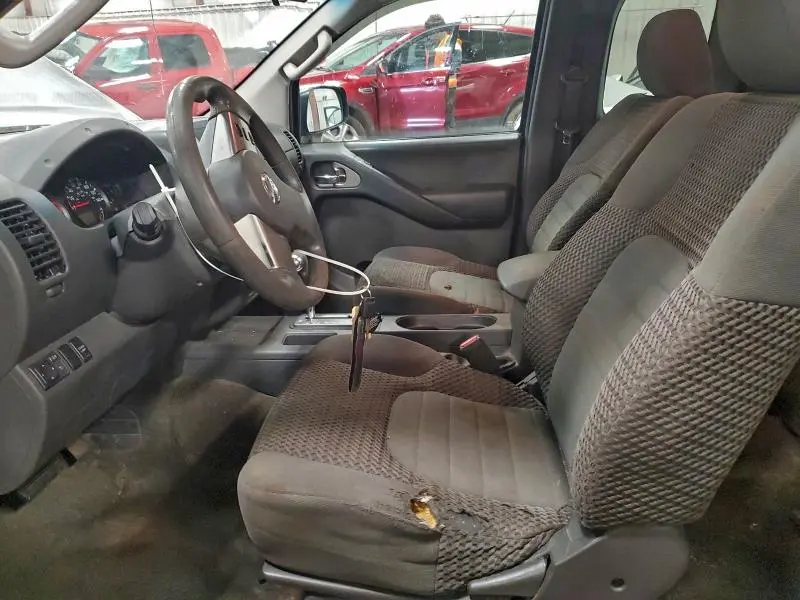 2012 NISSAN FRONTIER SV  